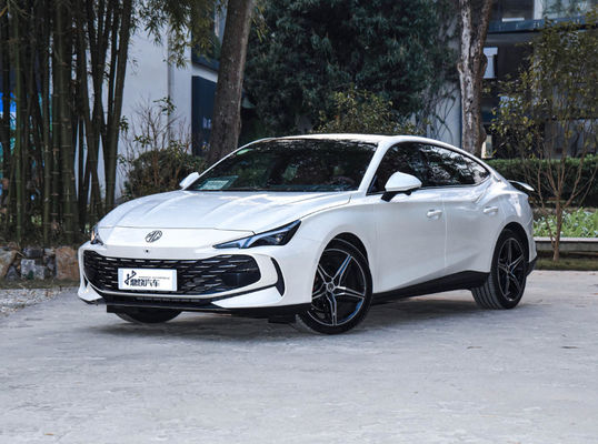 138 kW 1.5T Auto Sedan MG7 High Speed Gas En Benzin Wagens