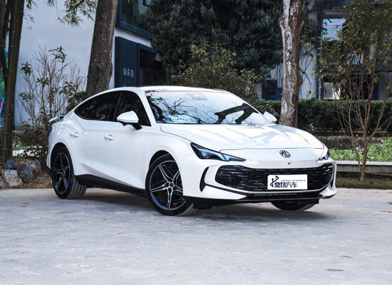 Made in China MG Electric Car Range MG 7 Nieuwe brandstof MG benzine auto's