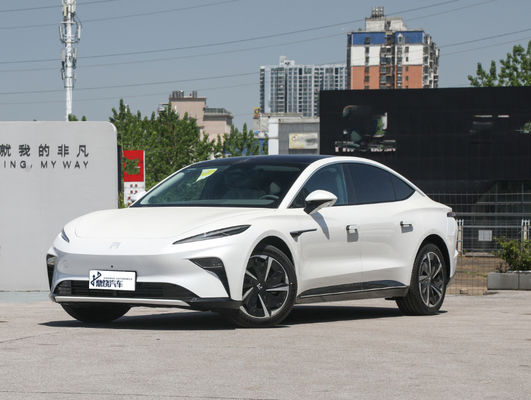 5 deuren 5 zitplaatsen 500 km Rising Auto F7 Linksrijden Sedan Hybride elektrisch voertuig