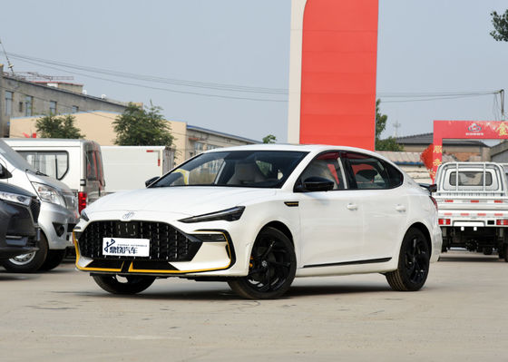 Nieuwe versie Hoogwaardige 4Wheel Electric MG Auto Volwassen Persoonlijke 2WD Benzine MG 6PRO Nieuwe auto