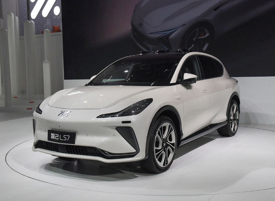 Hoge kwaliteit Automobile IM Electric Car IM LS7 250Kw 340Ps Op maat gemaakte elektrische auto