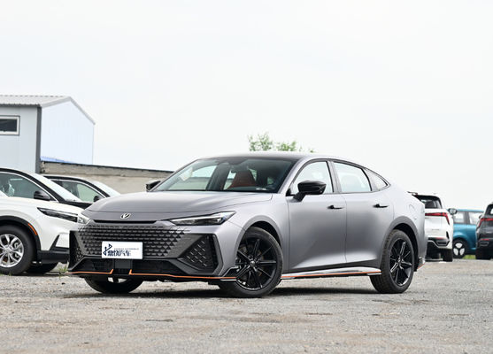 2024 ODM High Speed Chang Een EV Changan UNI-V Volwassen Persoonlijke Nieuwe brandstof SUV Auto